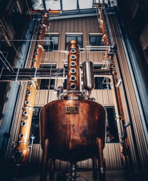 Hard Truth Distilling Co. – 14″ Copper Bourbon System and a 250 Gallon Vodka System – Nashville, IN (photo by Zach L)