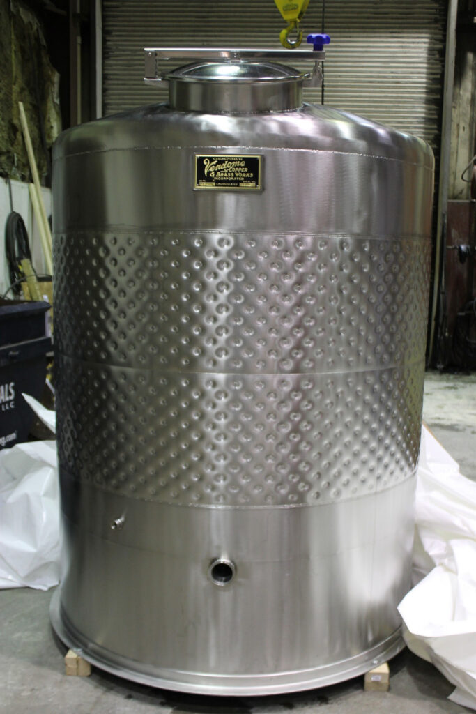custom stainless steel tanks